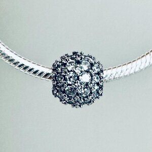 NEW Authentic PANDORA 925 Sparkling Pavé Crystals Round Charm 792630C01
